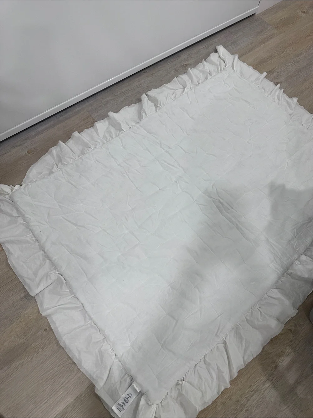 Pottery Barn Kids Sadie Ruffle Baby Quilt